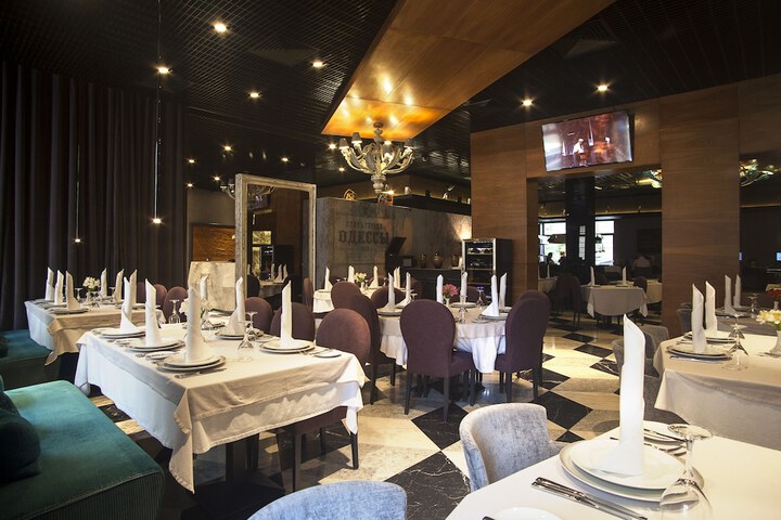 Dining 54 of 70