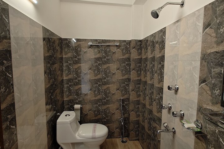 Room 13 of 57
