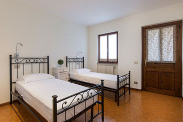 Room 258 of 450