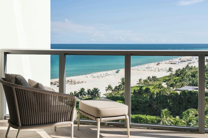 Beach/ocean view