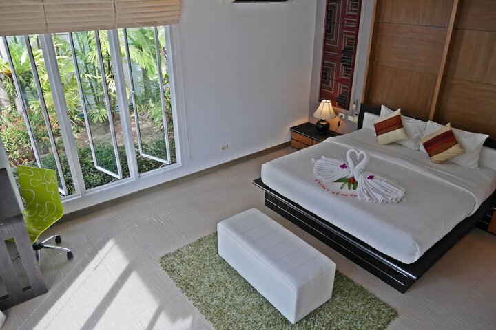 Room 14 of 49