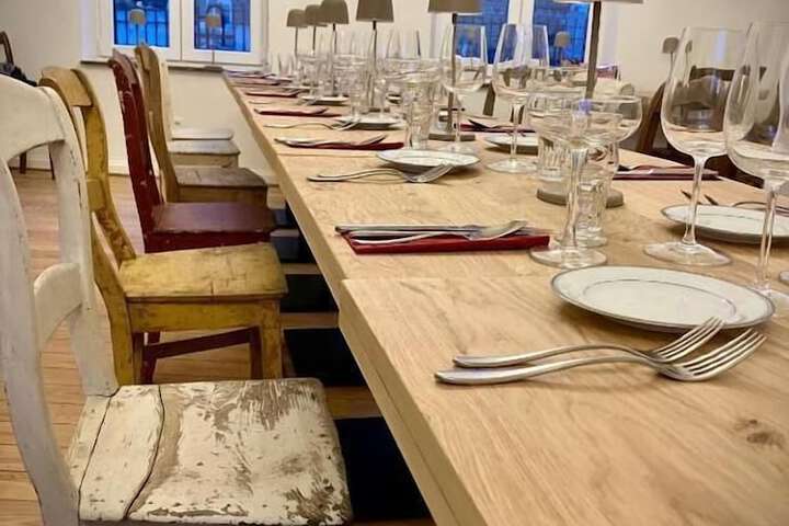 Dining 10 of 19