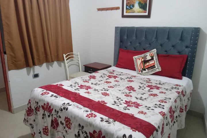 Room 10 of 16