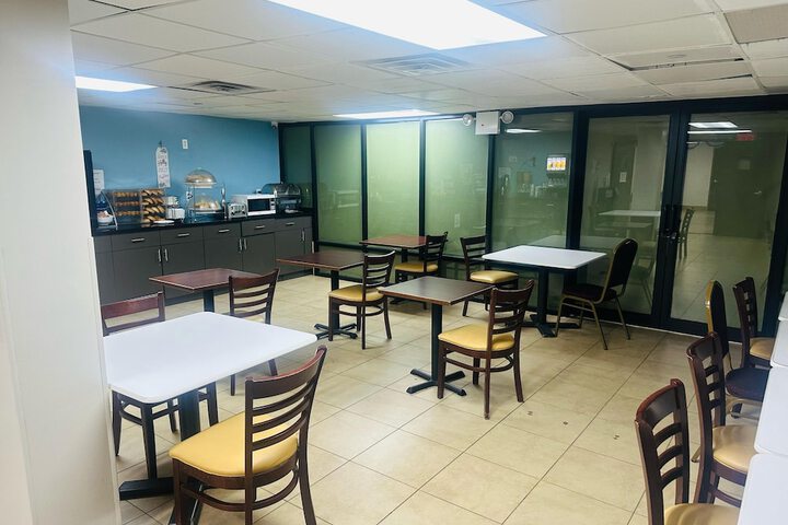 Breakfast/Coffee Service 38 of 47