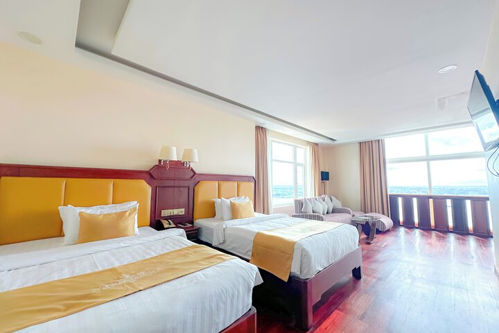 Room 20 of 142