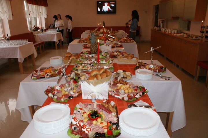 Breakfast/Coffee Service 17 of 22