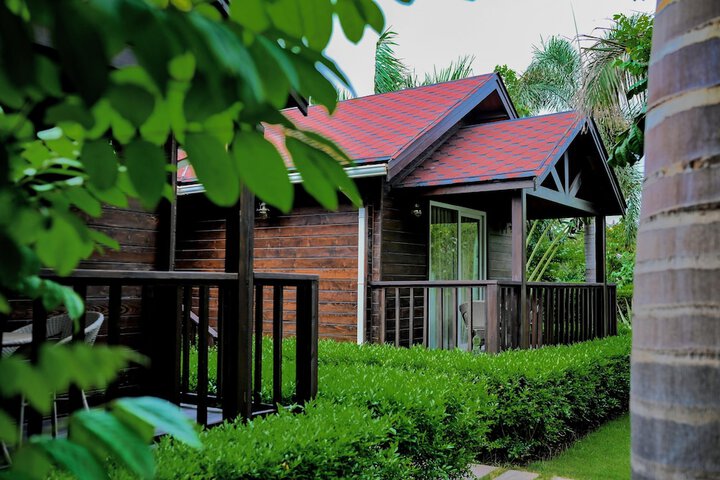Exterior of Sun Hotel and Resort