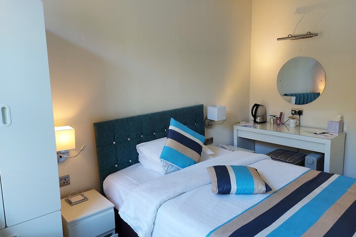 Room 19 of 70
