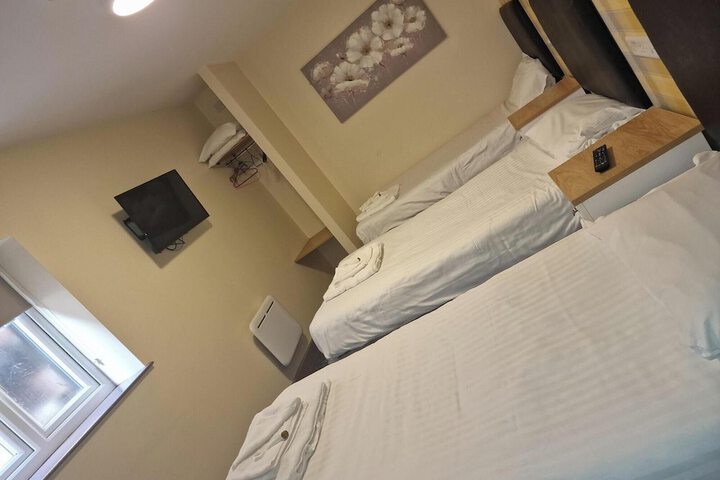 Room 7 of 22