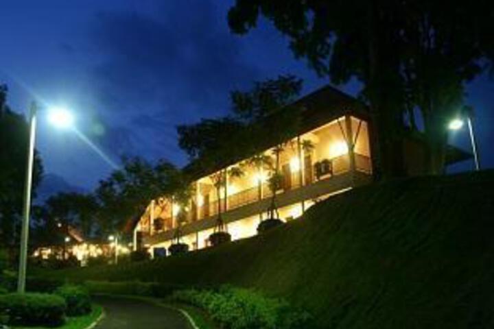 Hotel 1 of 6