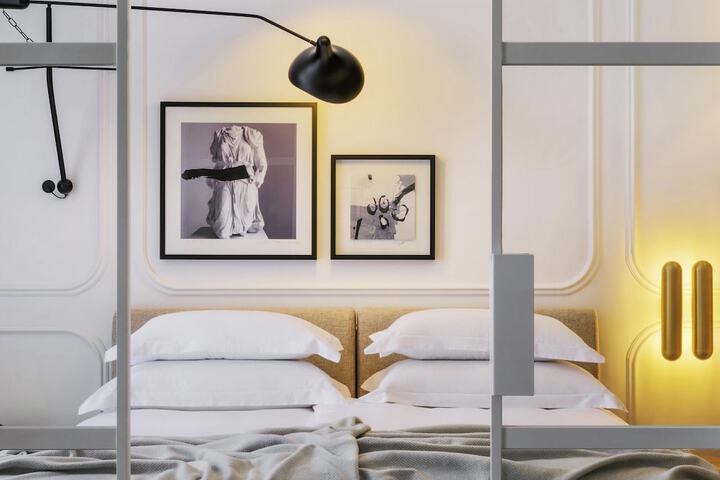 Room 48 of 81