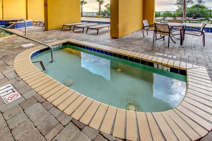 Pool 42 of 69