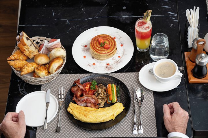 Breakfast/Coffee Service 34 of 44