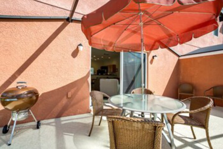 Terrace/Patio 7 of 65