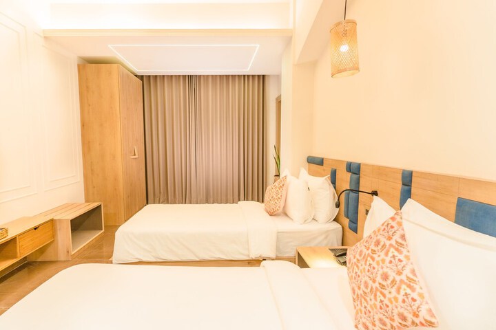 Room 8 of 45