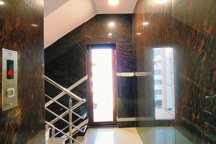 Hotel Interior 5 of 41