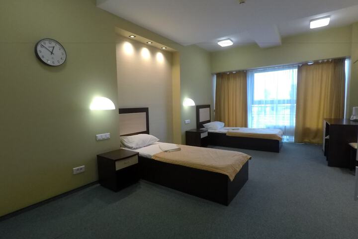 Room 6 of 50