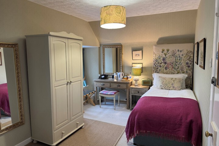 Room 26 of 62