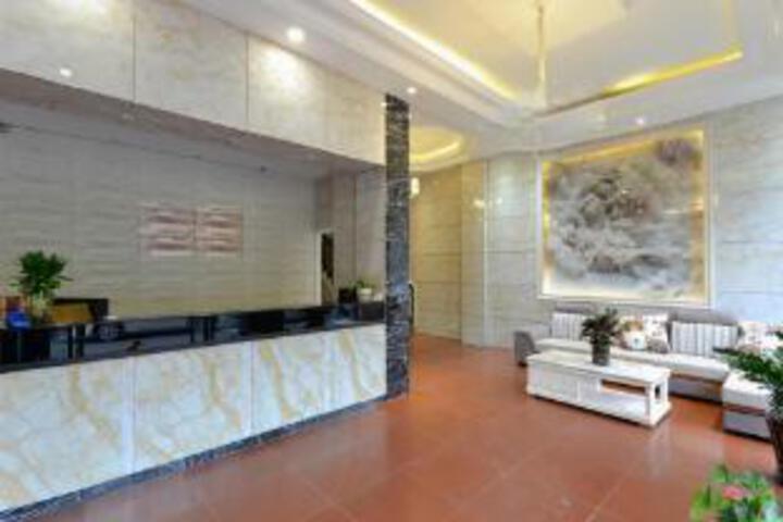 Jinyang Business Hotel (Taizhou Sports Center Branch)