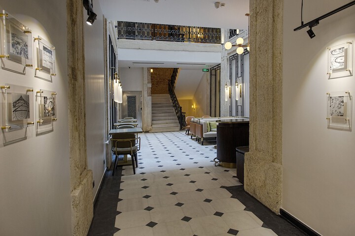 Hotel Interior 5 of 107