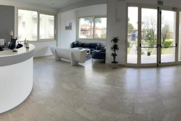 HOTEL AMEDEA in Cervia