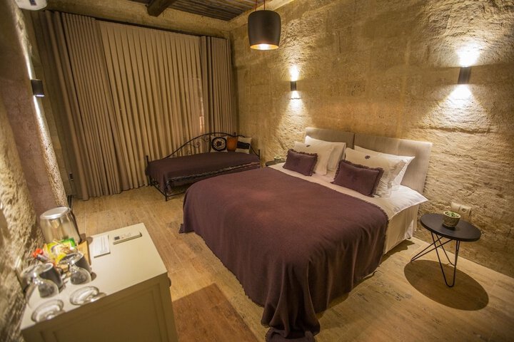 Room 16 of 57