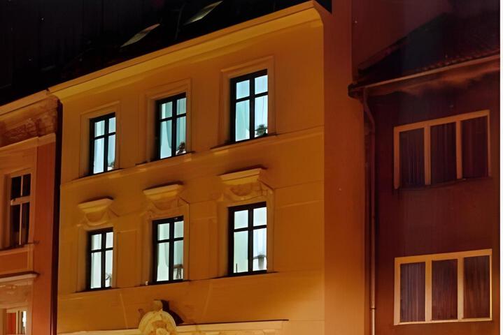 Hotel & Restaurant IBERIA **