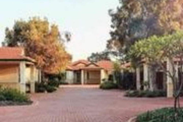 Property Grounds 80 of 91