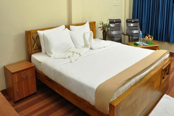 Room 3 of 5