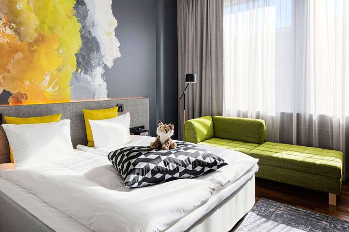 Room 43 of 93