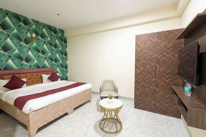Room 7 of 29