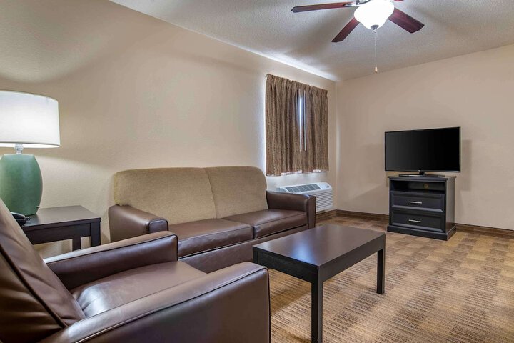 Room 4 of 29