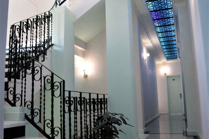 Ballroom/Hall 73 of 87