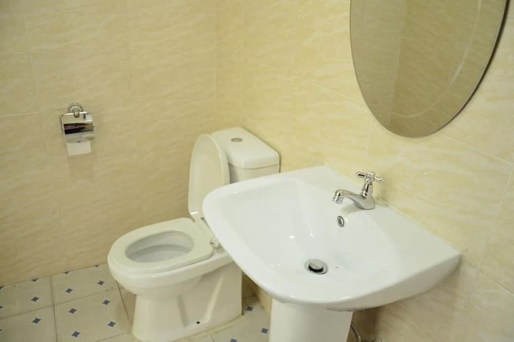Room 21 of 40