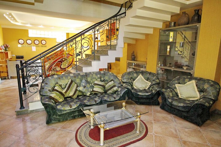 Hotel 2 of 57