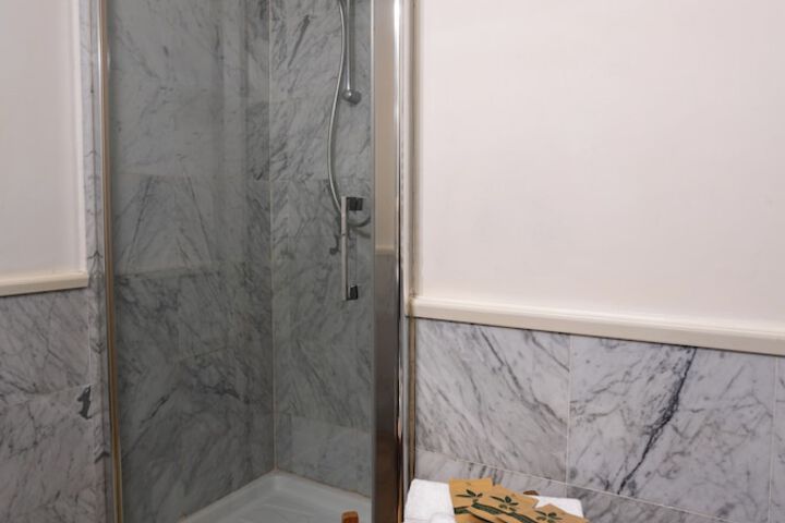 Room 100 of 152
