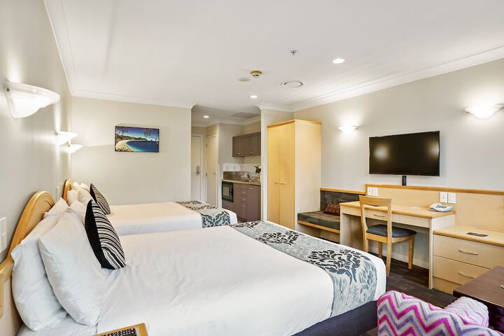 Room 12 of 71