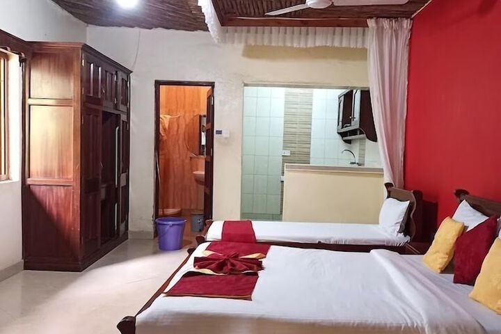 Room 18 of 66