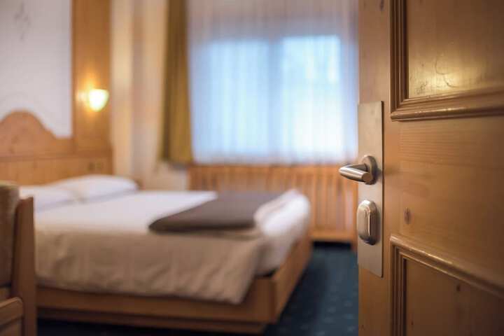 Room 26 of 71