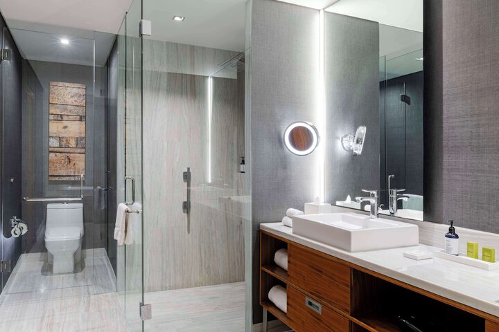 Clean Restrooms