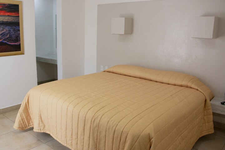 Room 31 of 85