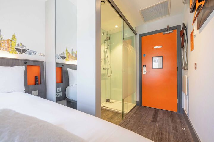 Room 41 of 72
