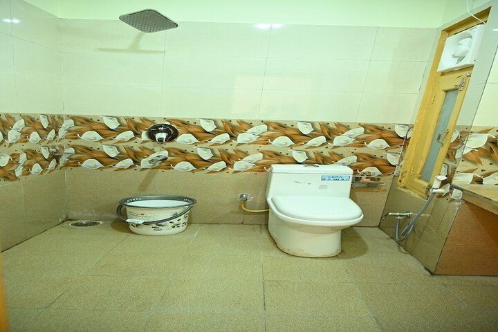 Room 20 of 23
