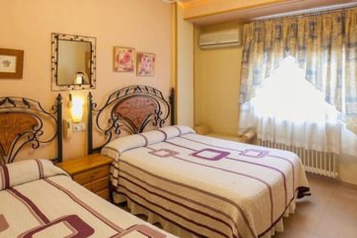 Room 5 of 23