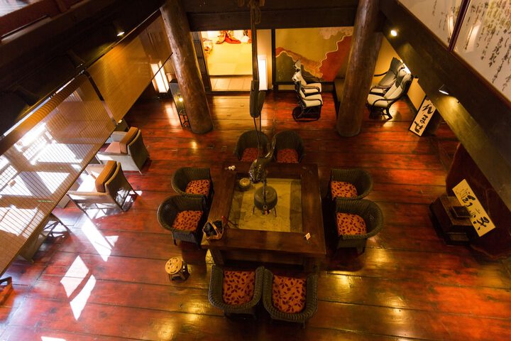 Guest Lobby
