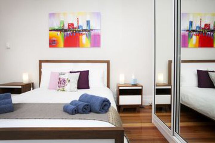 Room 6 of 73