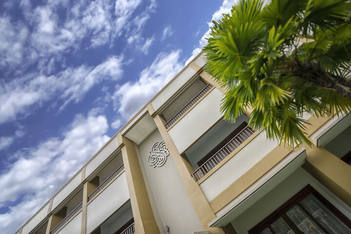 Hotel 117 of 119