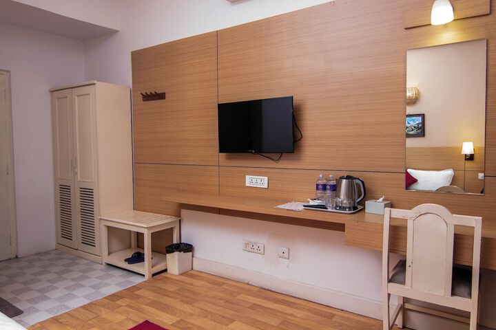 Room 20 of 63