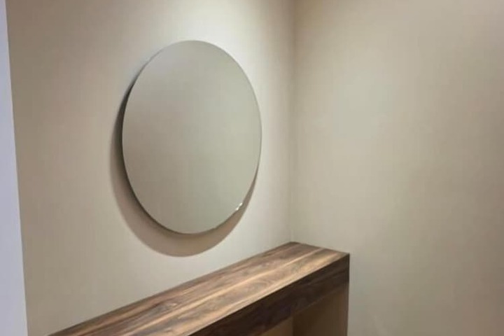 Room 25 of 104