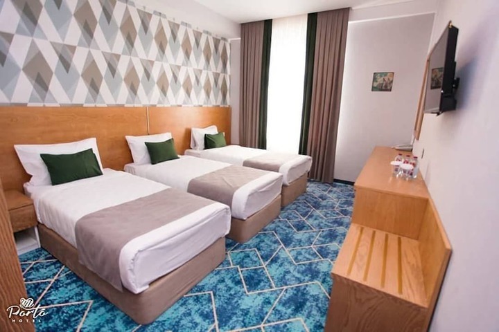 Room 33 of 58